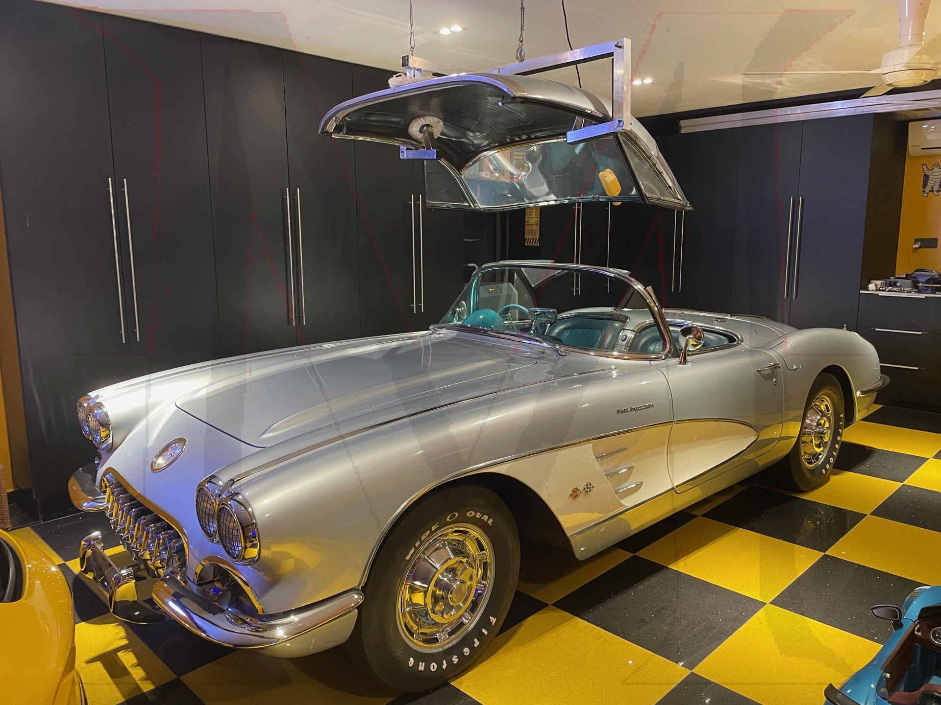 easyhoistc1 HARDTOP HOIST CHEVROLET CORVETTE C1
