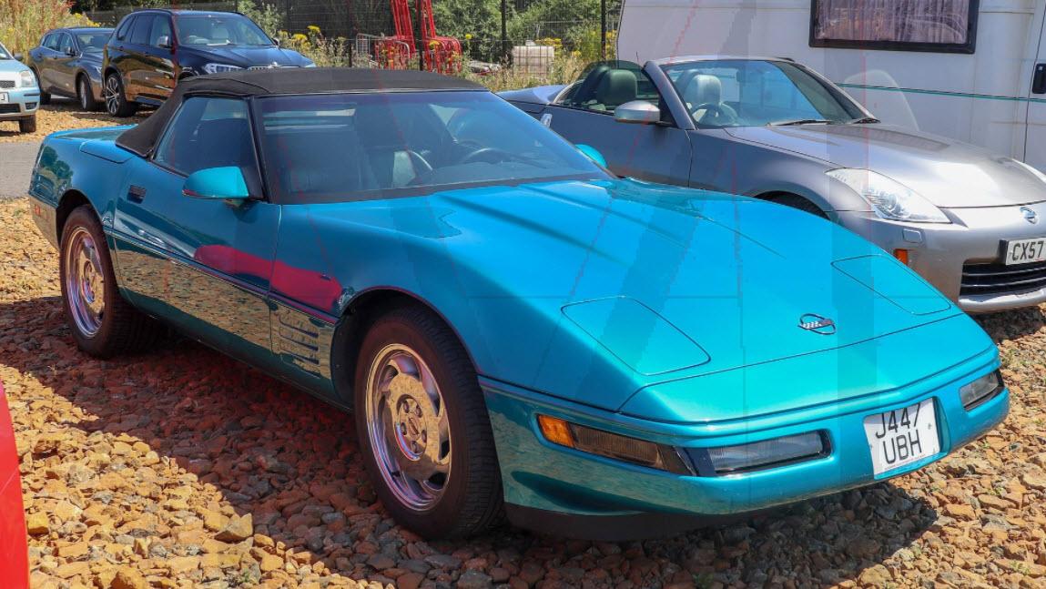 VetteC4_1983-1996 HARDTOP HOIST CHEVROLET CORVETTE C4