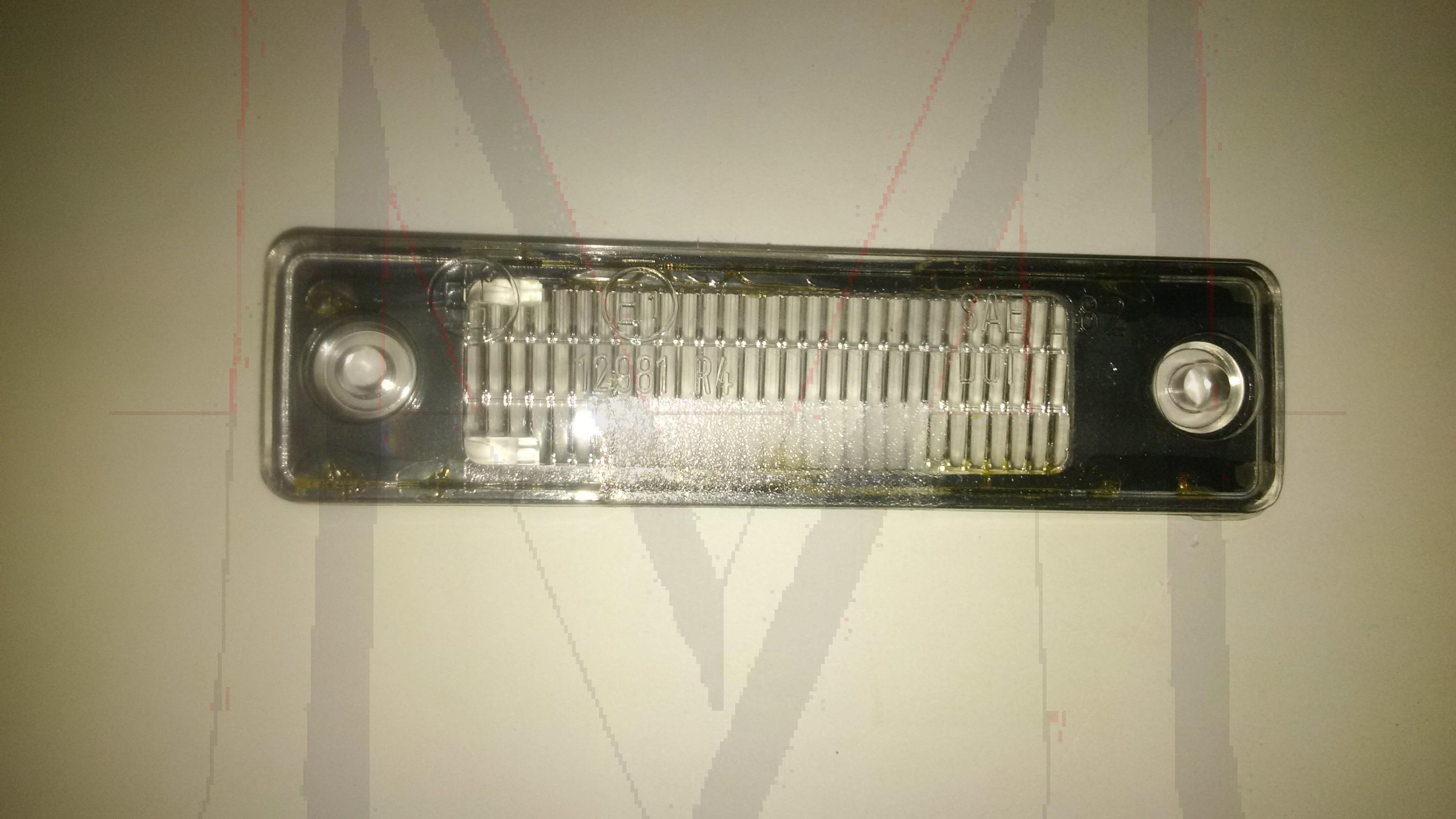 82-3412 LICENSE LIGHT LENS
