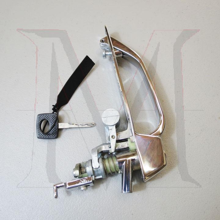 72-3138r-1 OUTSIDE DOOR HANDLE ASSY. W/KEY