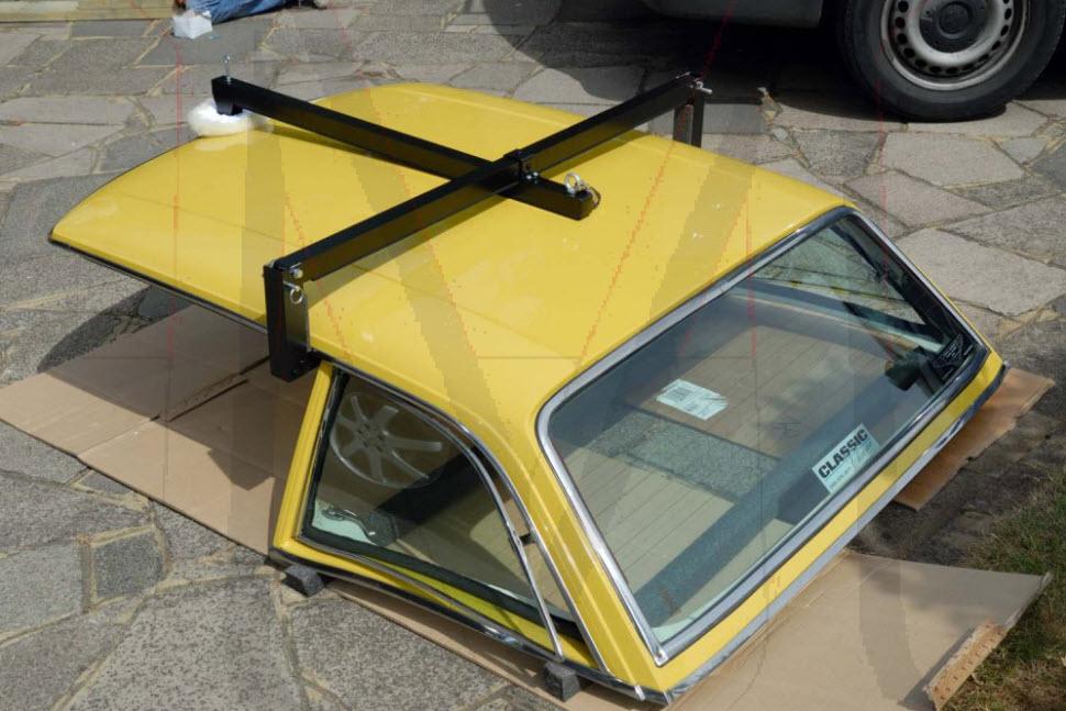 TriumphStag HARDTOP HOIST TRIUMPH STAG